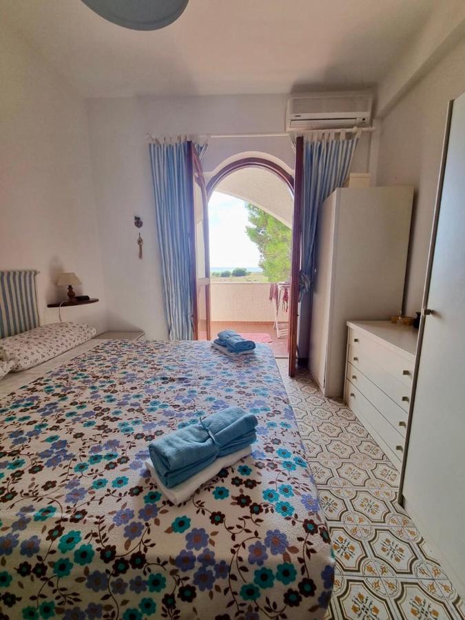 Vista Mare Su Tre Piani Con Giardino Villa Falerna Ngoại thất bức ảnh