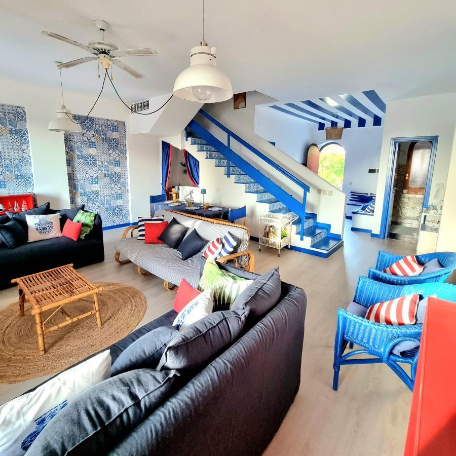 Vista Mare Su Tre Piani Con Giardino Villa Falerna Ngoại thất bức ảnh